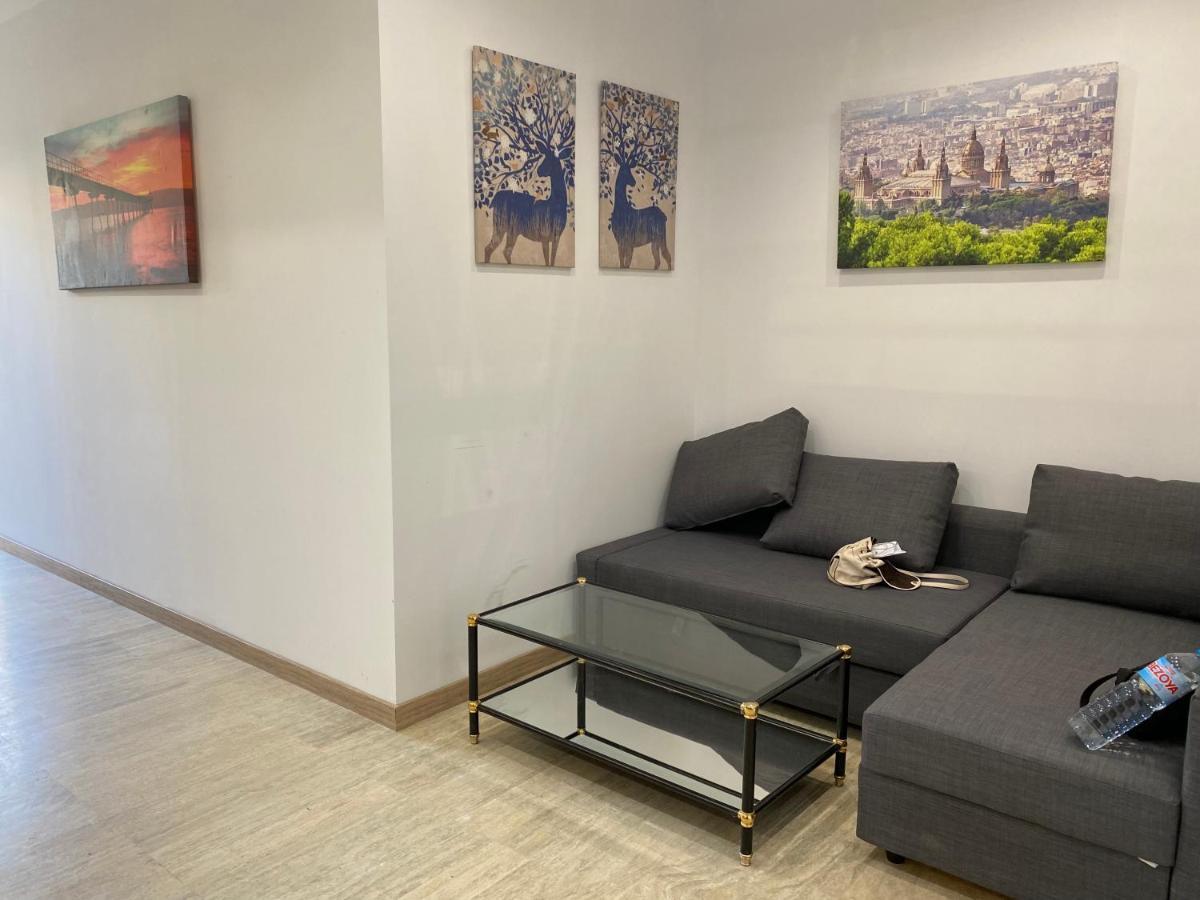 Apartamentos Playa Badalona Luaran gambar