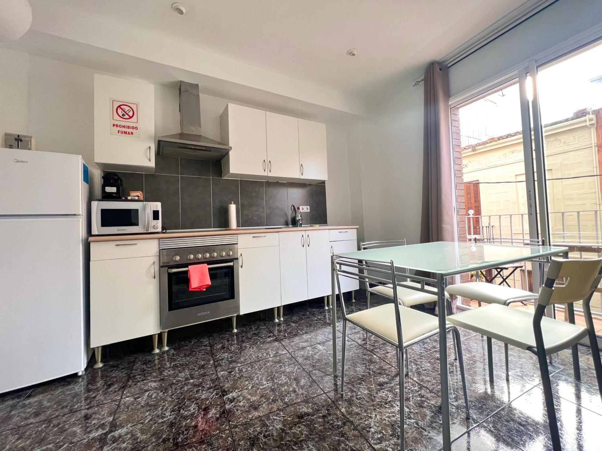 Apartamentos Playa Badalona Luaran gambar