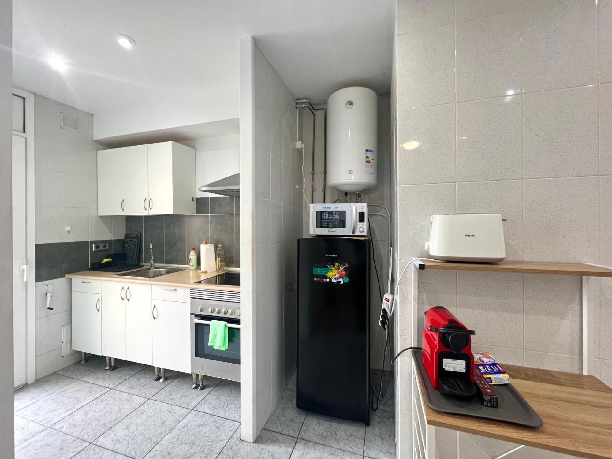 Apartamentos Playa Badalona Luaran gambar
