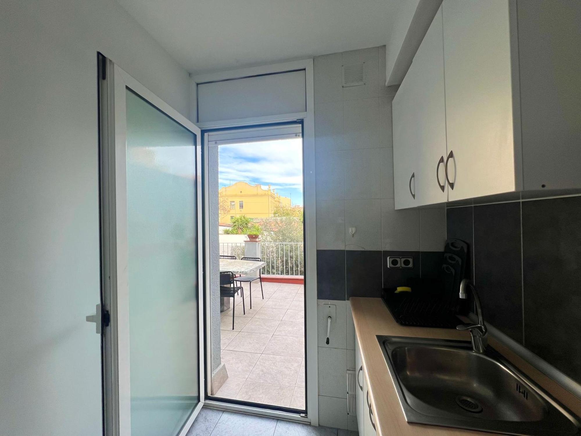 Apartamentos Playa Badalona Luaran gambar